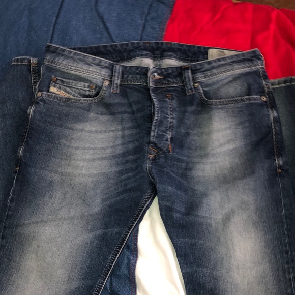 Men’s diesel jeans - Picture 2 of 2